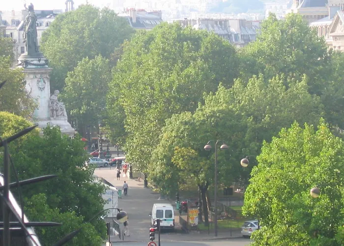 Hotel Ferney Republique